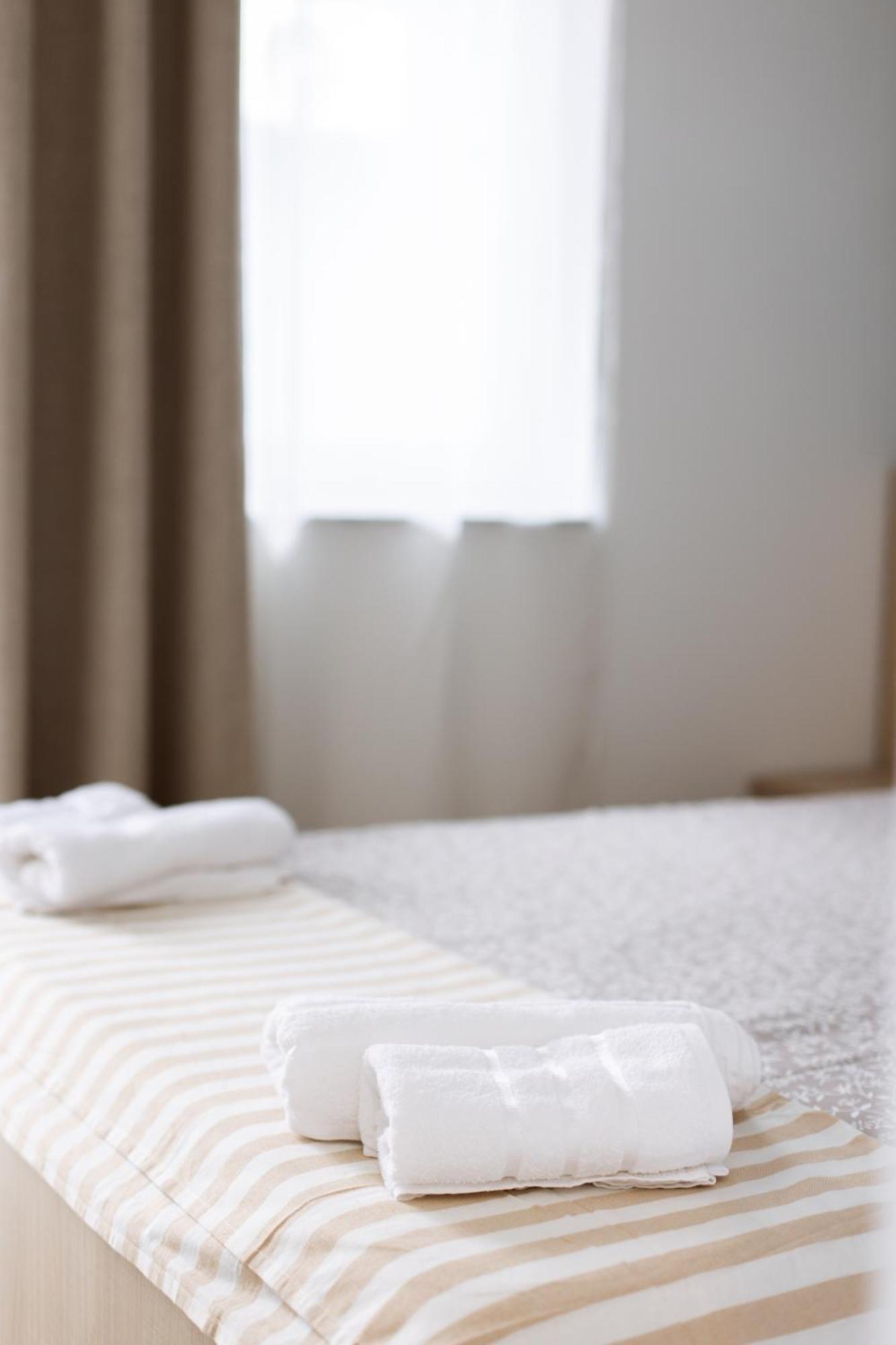 Cozy Studio Apartment In Osijek - Self Check In Esterno foto