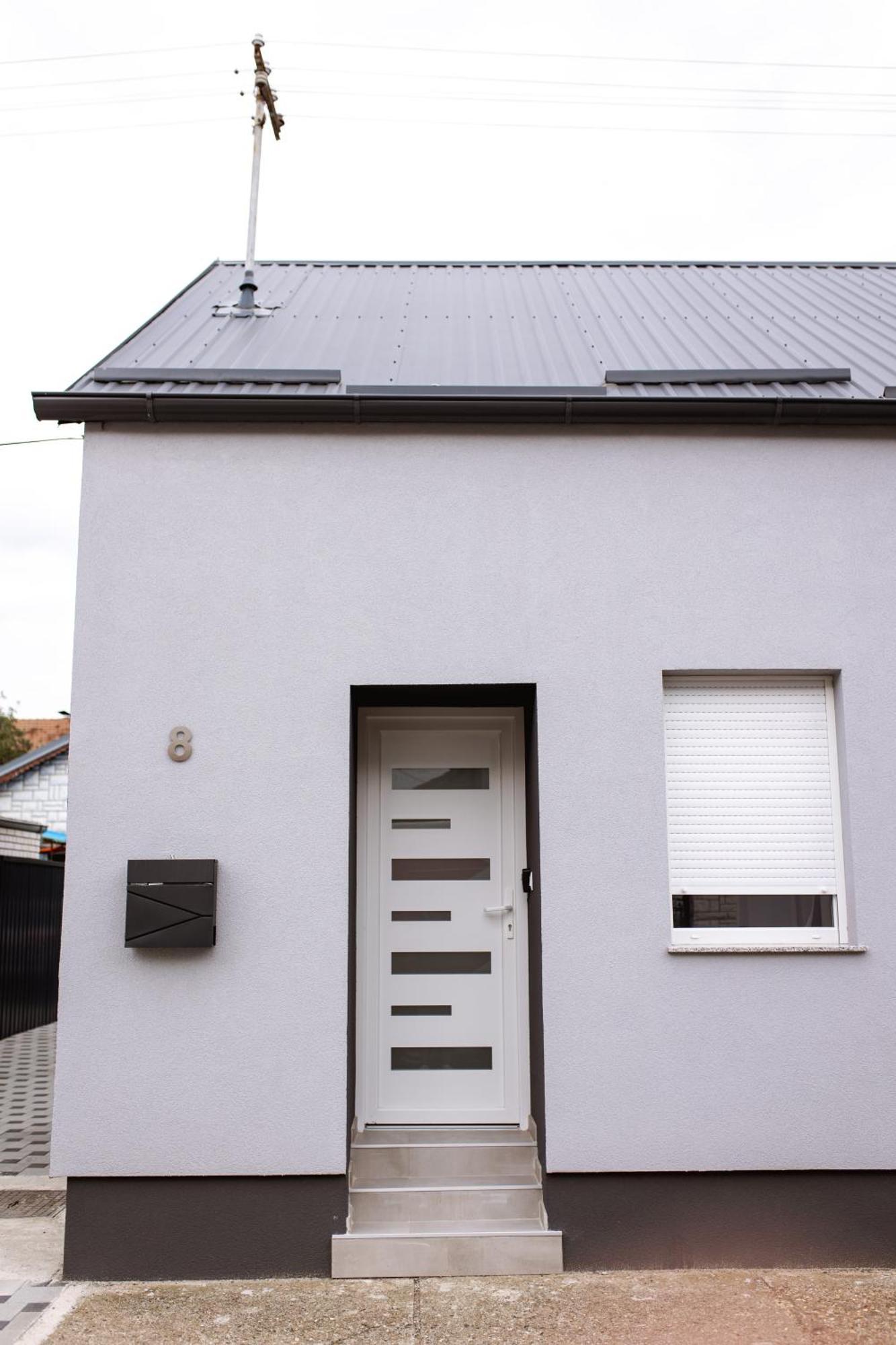 Cozy Studio Apartment In Osijek - Self Check In Esterno foto
