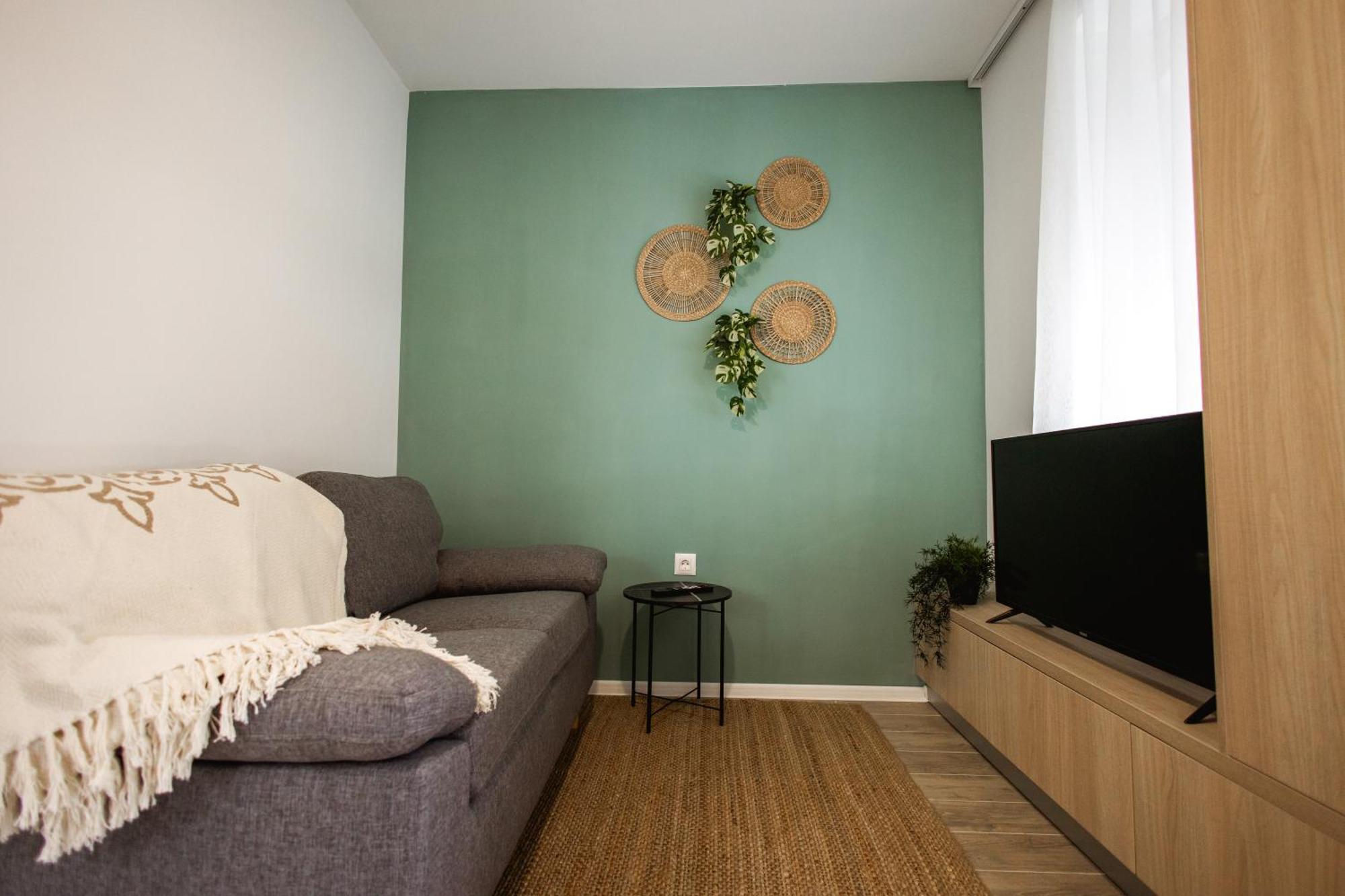Cozy Studio Apartment In Osijek - Self Check In Esterno foto