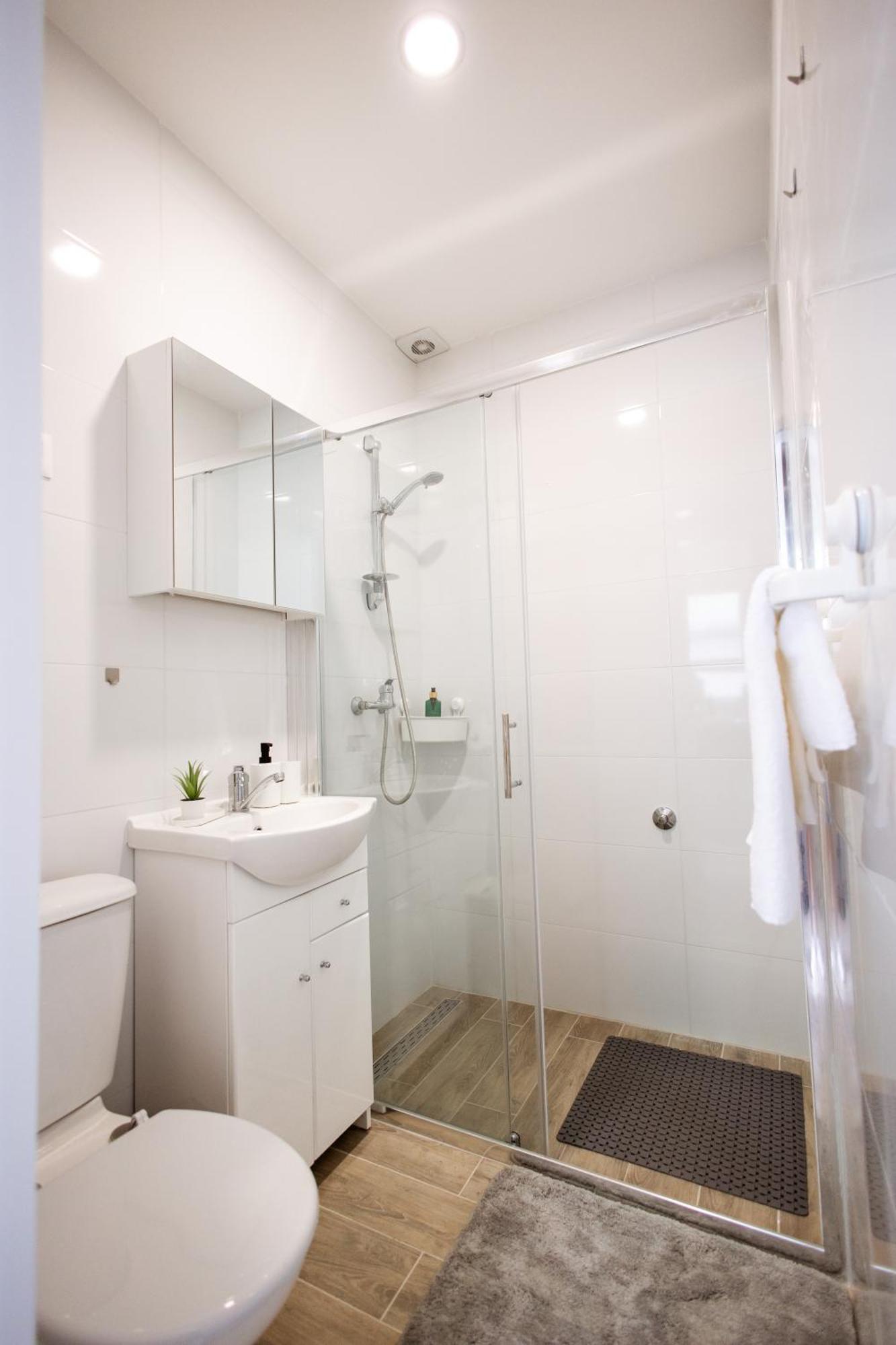 Cozy Studio Apartment In Osijek - Self Check In Esterno foto