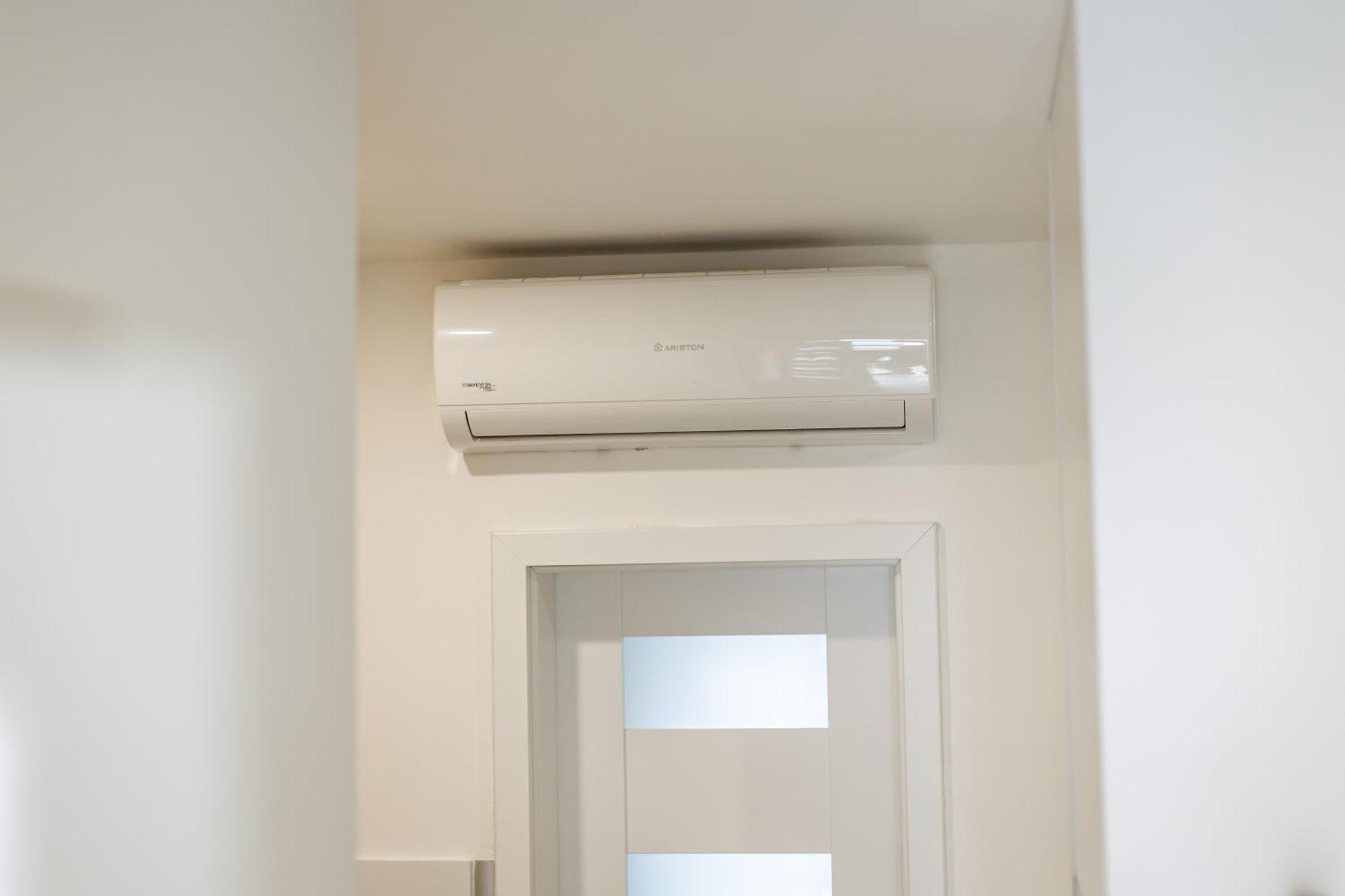 Cozy Studio Apartment In Osijek - Self Check In Esterno foto