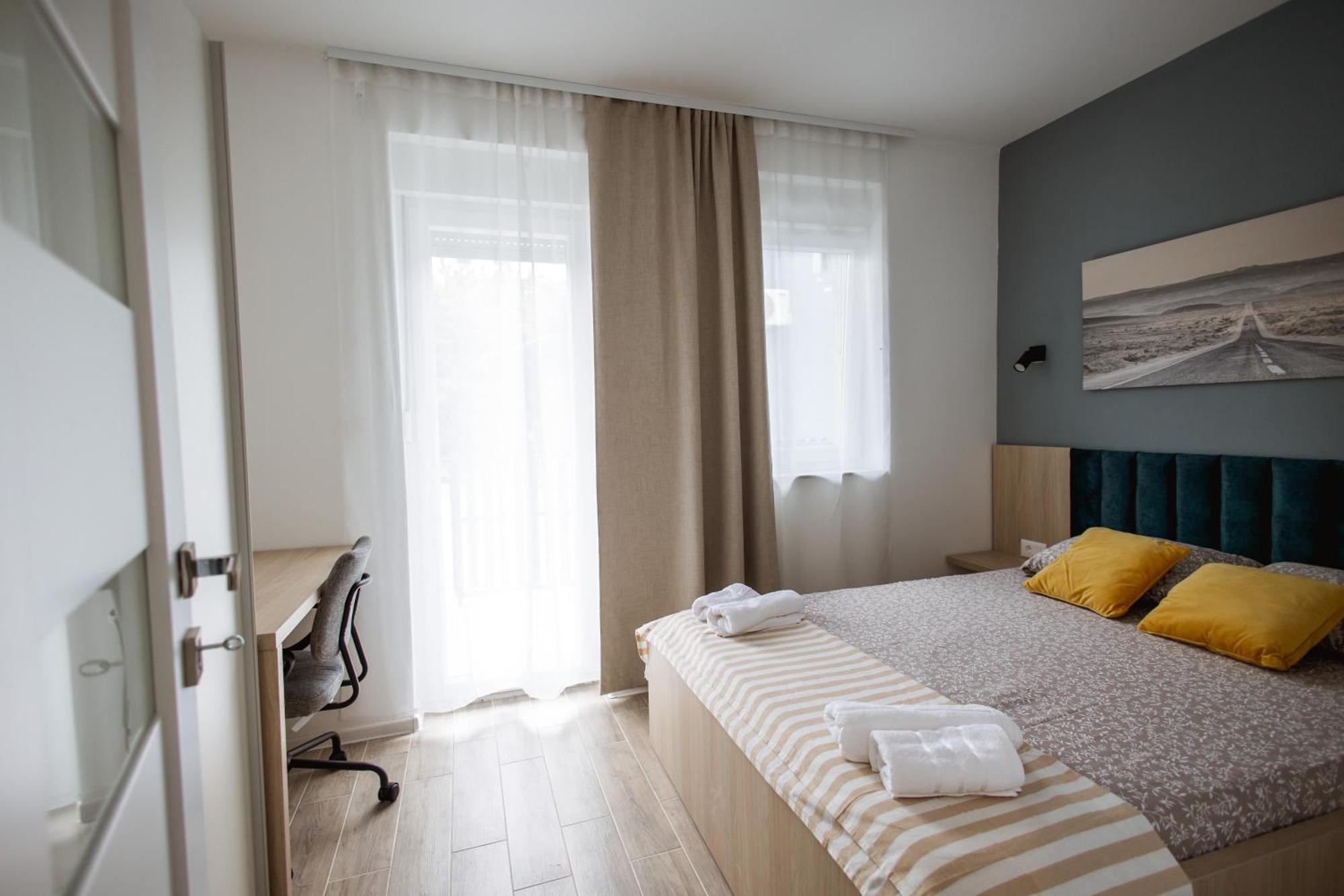 Cozy Studio Apartment In Osijek - Self Check In Esterno foto